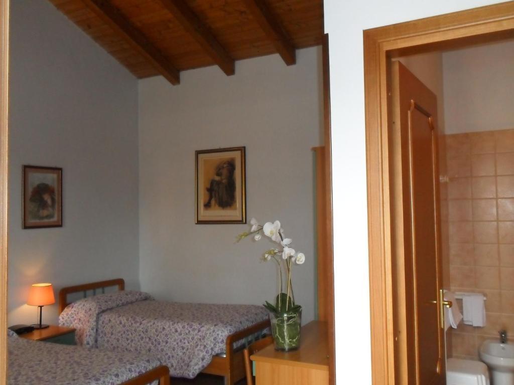 Hotel San Francesco Budrio  Pokoj fotografie